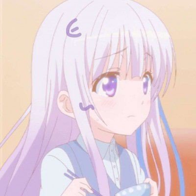 女子挖野菜挖到大蛇 双方都吓坏了